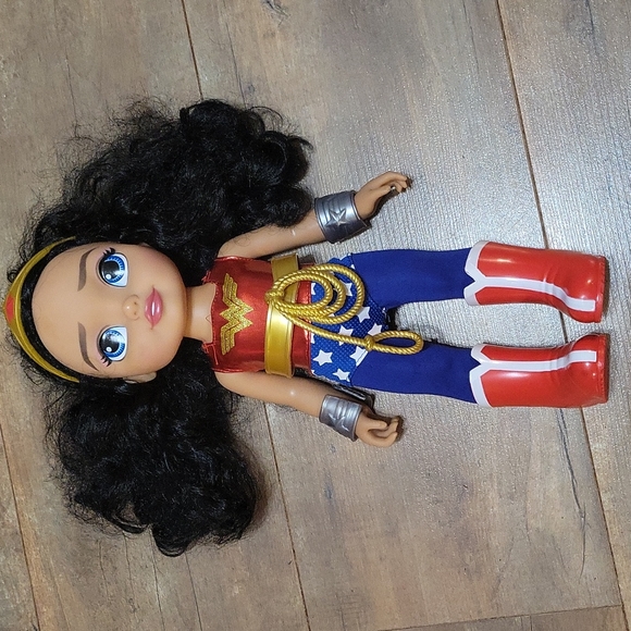 DC super hero Wonder Woman doll 15" tall toddler figure baby doll. - Picture 4 of 4